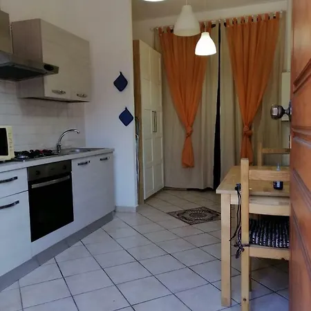 La Casa Di Michele Apartment *